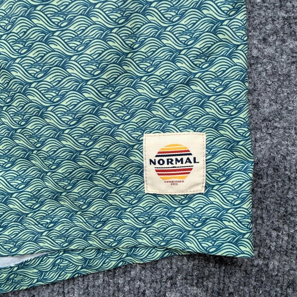 The Normal Brand Mens Teal Green Wave Print Board Shorts Swim Trunks Size 31 - Picture 2 of 7